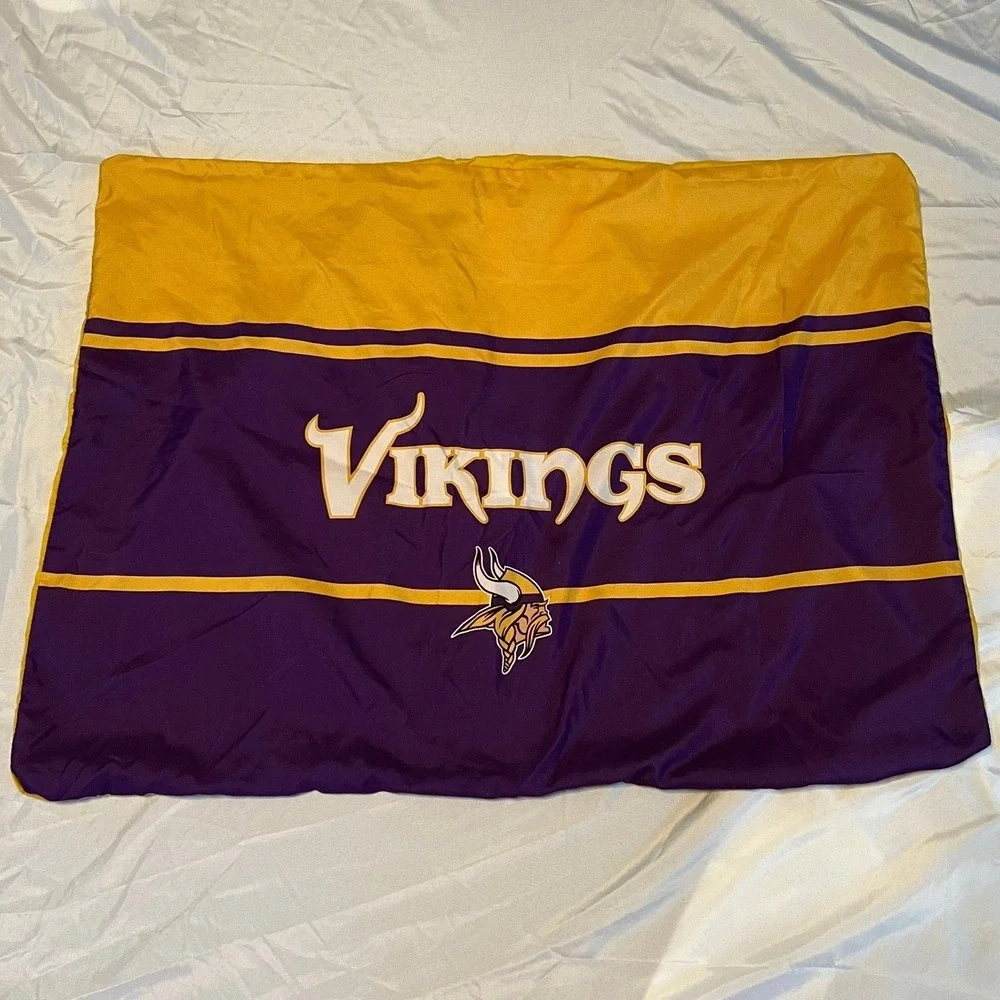 Cathay Sports Pillow Sham Unisex OS Purple Very Good Minnesota Vikings NFL‎ Logo
